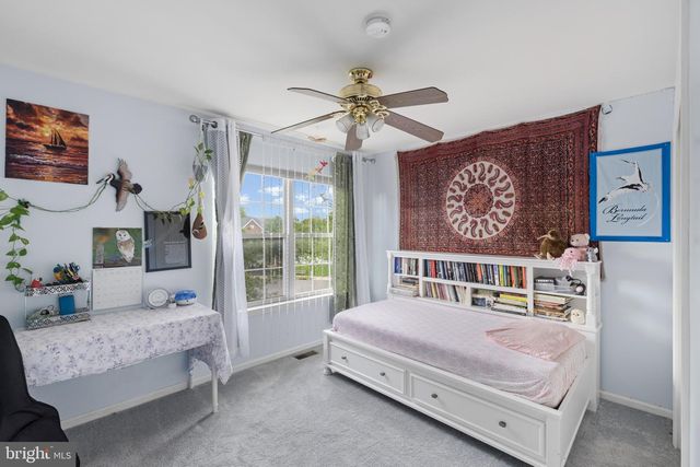 4 BONNER CT, Pennington, NJ 08534