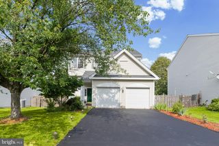 4 BONNER CT, Pennington, NJ 08534