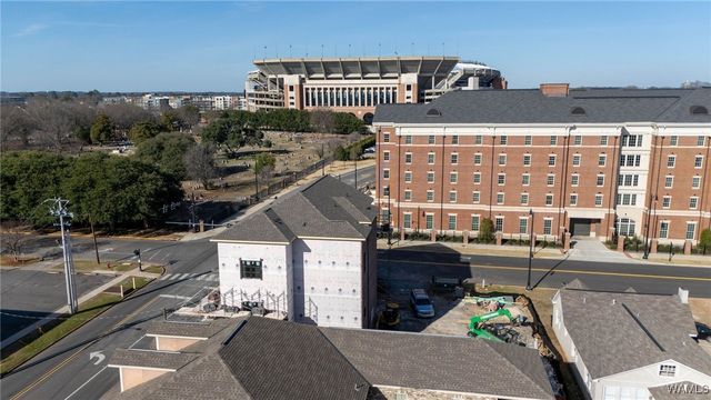 927 12th 200, Tuscaloosa, AL 35401