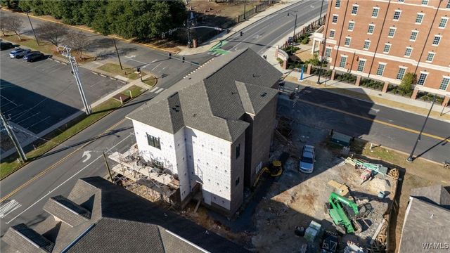 927 12th 200, Tuscaloosa, AL 35401