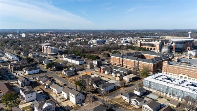 927 12th 200, Tuscaloosa, AL 35401