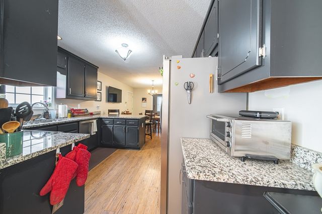 200 Lake Amah Lee Road, Hampton, GA 30228