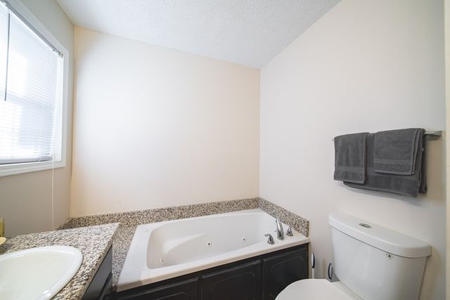 200 Lake Amah Lee Road, Hampton, GA 30228