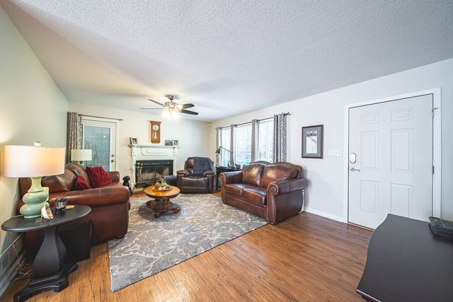 200 Lake Amah Lee Road, Hampton, GA 30228