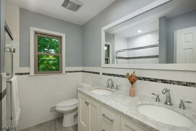 1286 Hickory Drive, Bridgewater Twp., NJ 07920