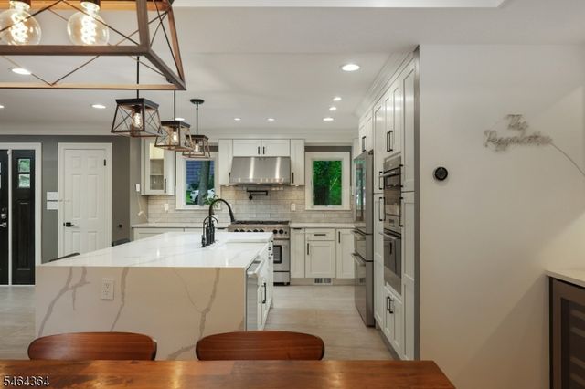 1286 Hickory Drive, Bridgewater Twp., NJ 07920