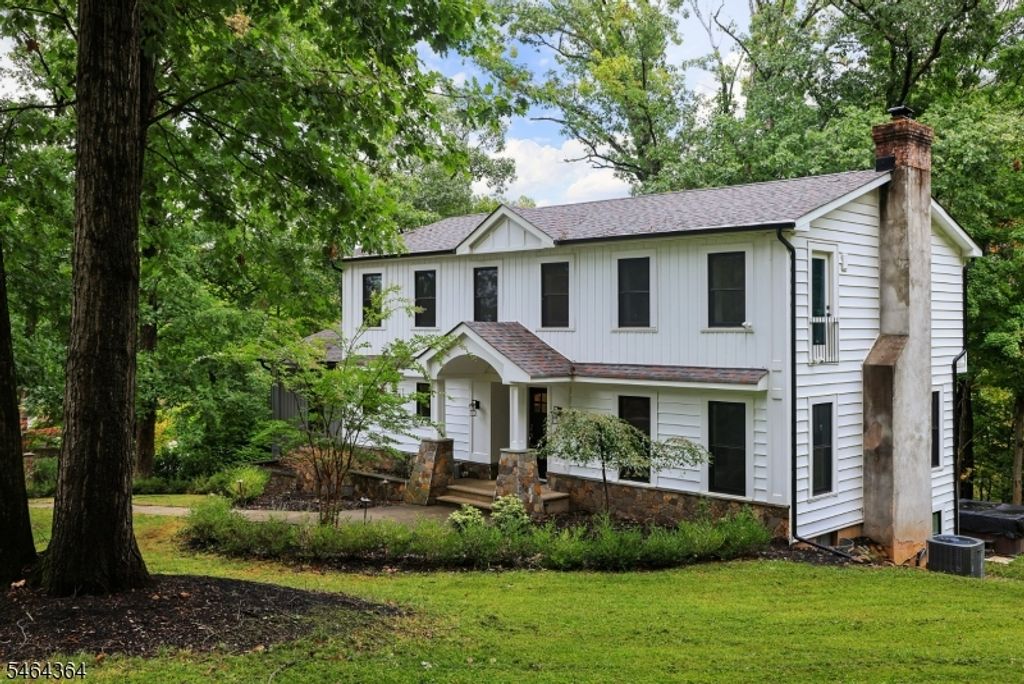 1286 Hickory Drive, Bridgewater Twp., NJ 07920