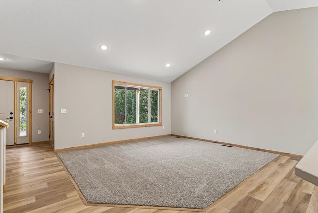 L7 B2 138th St, Princeton, MN 55371