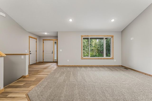 L7 B2 138th St, Princeton, MN 55371