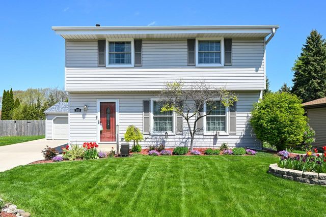 1616 Clark COURT, South Milwaukee, WI 53172