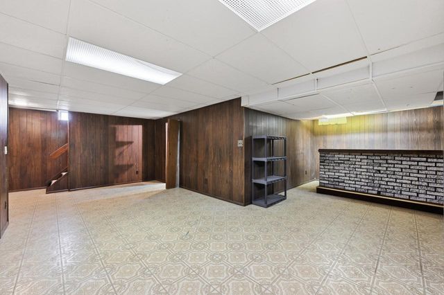 1616 Clark COURT, South Milwaukee, WI 53172