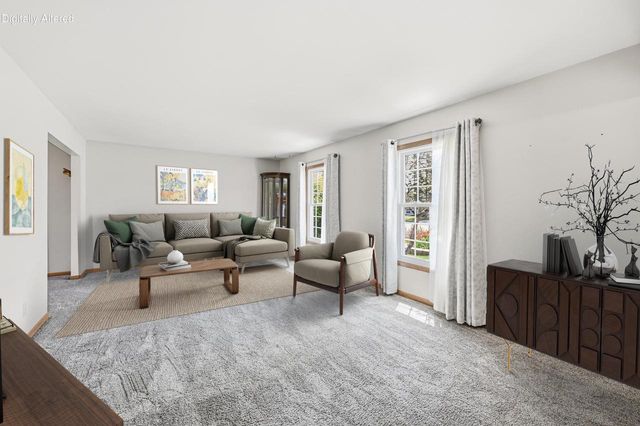 1616 Clark COURT, South Milwaukee, WI 53172