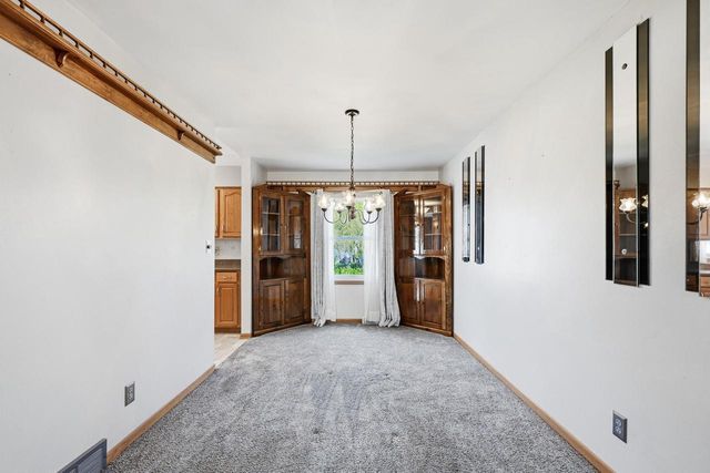 1616 Clark COURT, South Milwaukee, WI 53172