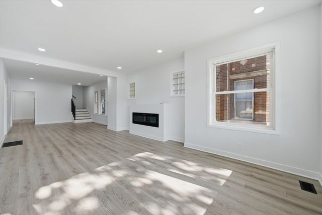 8219 S Throop Street, Chicago, IL 60620