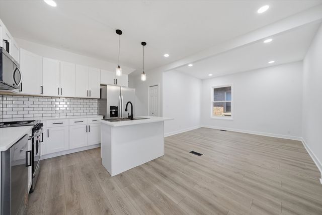 8219 S Throop Street, Chicago, IL 60620
