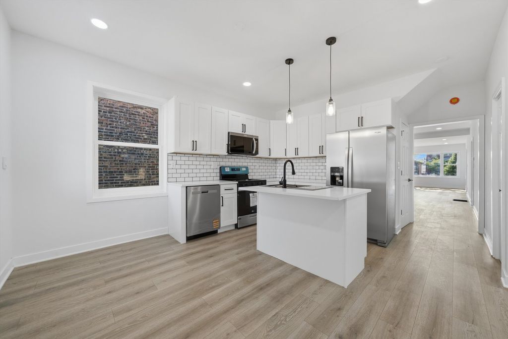 Image 6 of property listing at 8219 S Throop Street, Chicago, IL 60620