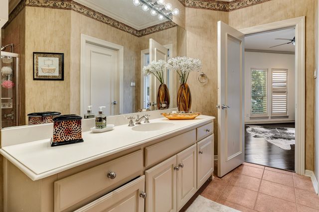 18729 Wainsborough Lane, Dallas, TX 75287