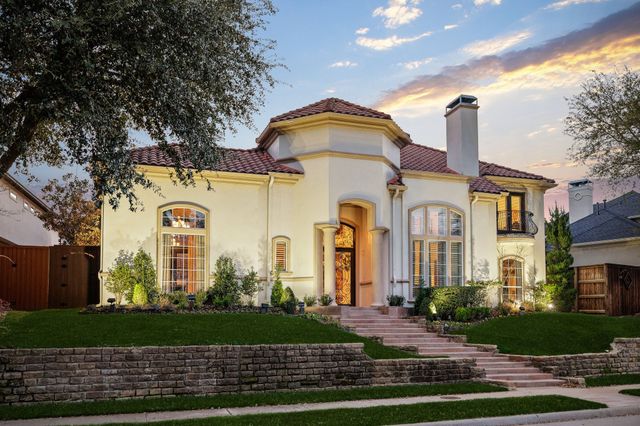 18729 Wainsborough Lane, Dallas, TX 75287