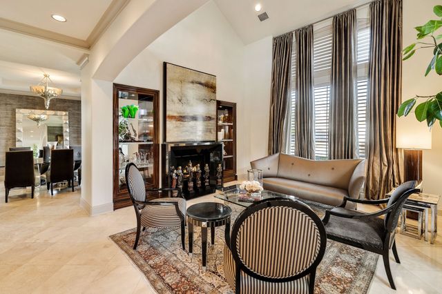 18729 Wainsborough Lane, Dallas, TX 75287