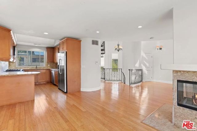 837 18th Street 5, Santa Monica, CA 90403