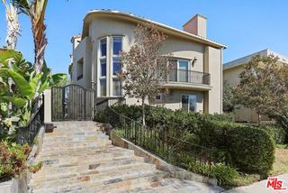 837 18th Street 5, Santa Monica, CA 90403