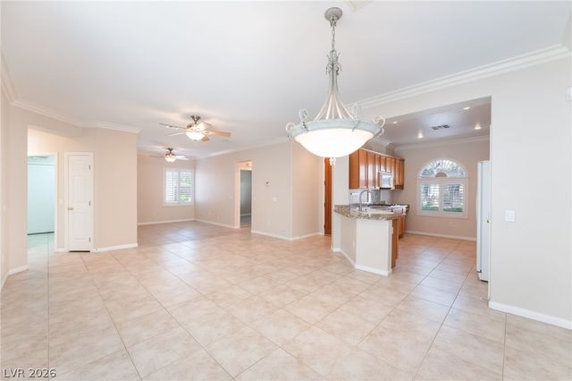 10481 Riverside Park Avenue, Las Vegas, NV 89135