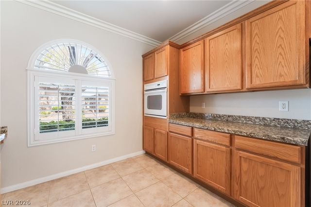 10481 Riverside Park Avenue, Las Vegas, NV 89135