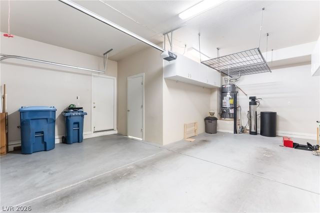 10481 Riverside Park Avenue, Las Vegas, NV 89135