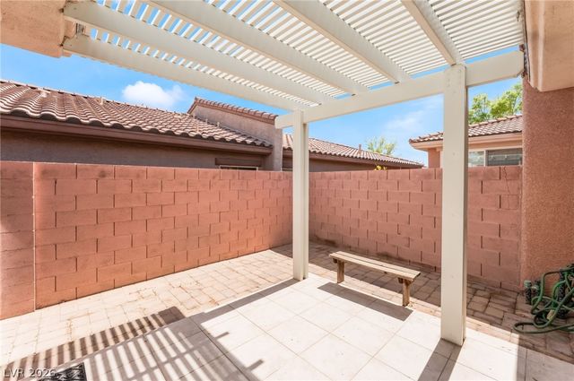 10481 Riverside Park Avenue, Las Vegas, NV 89135