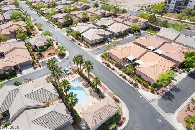 10481 Riverside Park Avenue, Las Vegas, NV 89135