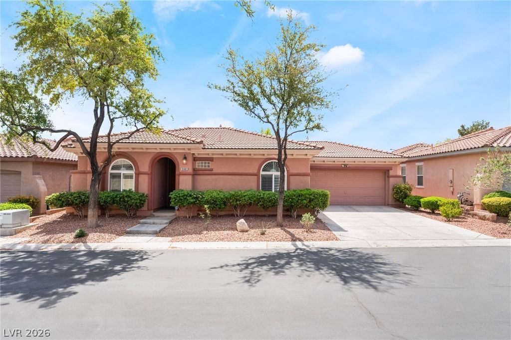 10481 Riverside Park Avenue, Las Vegas, NV 89135