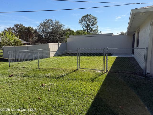 3076 Sea Gate Circle, Merritt Island, FL 32953