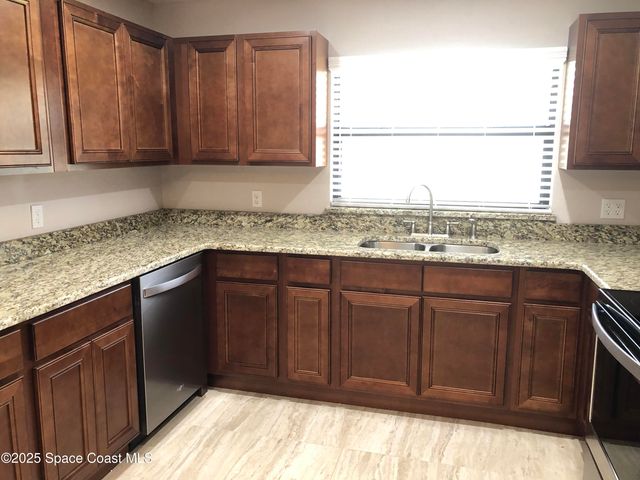 3076 Sea Gate Circle, Merritt Island, FL 32953