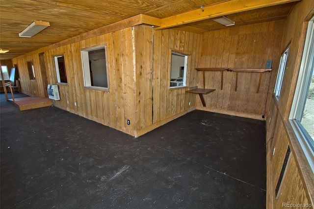 77 E 10th Street, Moffat, CO 81143