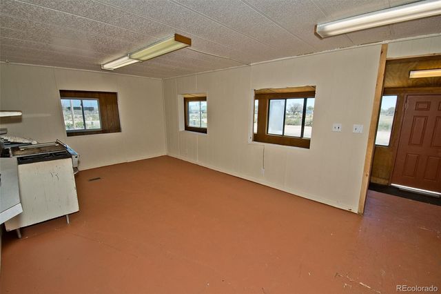 77 E 10th Street, Moffat, CO 81143