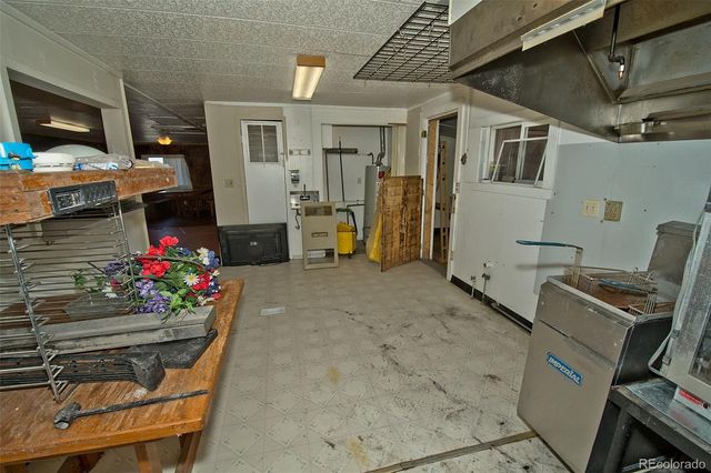 77 E 10th Street, Moffat, CO 81143