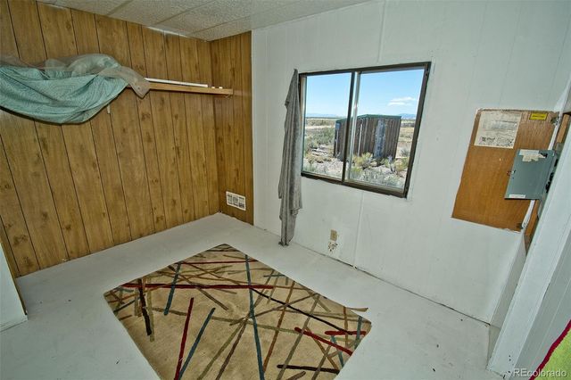 77 E 10th Street, Moffat, CO 81143