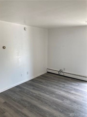 911 N Gettysburg Avenue, Dayton, OH 45417