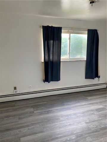 911 N Gettysburg Avenue, Dayton, OH 45417