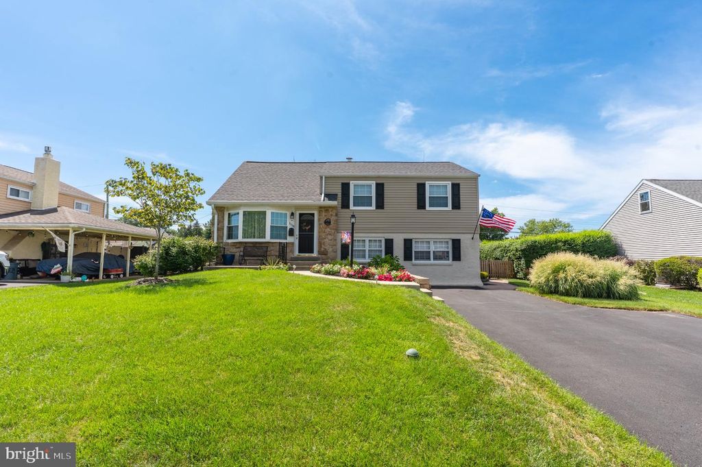 1158 BOYD AVE, Lansdale, PA 19446 — photo 4