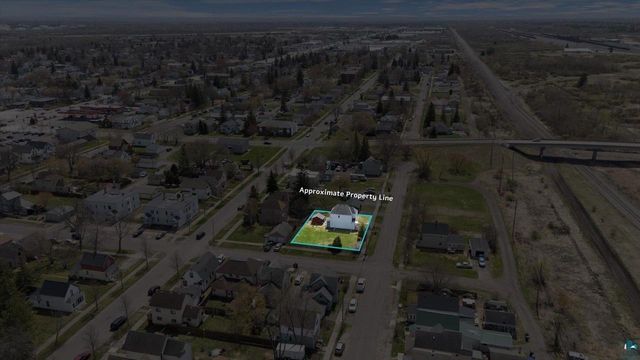 2006 Butler Ave, Superior, WI 54880
