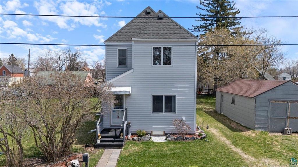 2006 Butler Ave, Superior, WI 54880