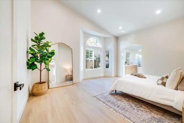 1736 Blackbird Cir, Carlsbad, CA 92011