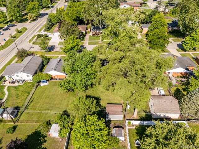 154 Noble Street, Milford Village, MI 48381