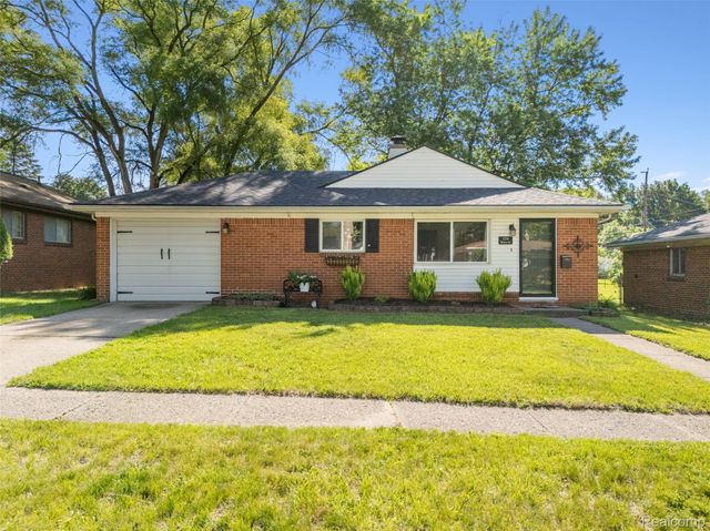 154 Noble Street, Milford Village, MI 48381