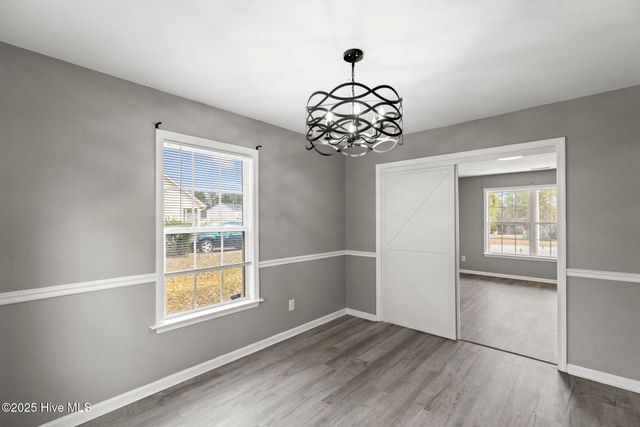 111 Summercreek Drive, Jacksonville, NC 28546