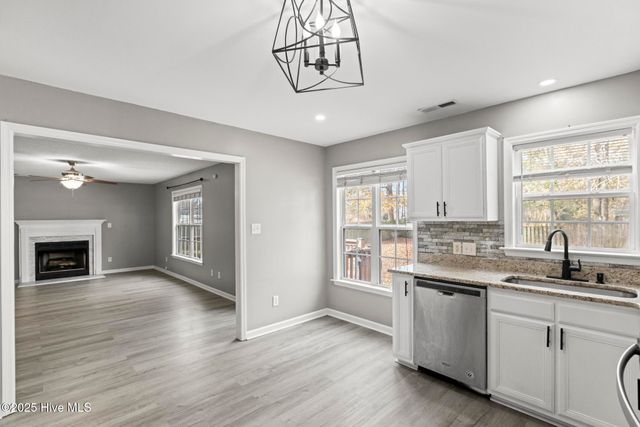 111 Summercreek Drive, Jacksonville, NC 28546