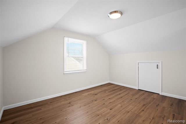 2218 Baxter Avenue, Royal Oak, MI 48067