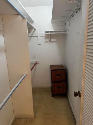 478 Flanders J 478, Delray Beach, FL 33484