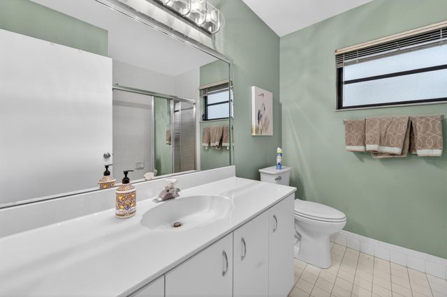 6220 Kings Gate Circle, Delray Beach, FL 33484